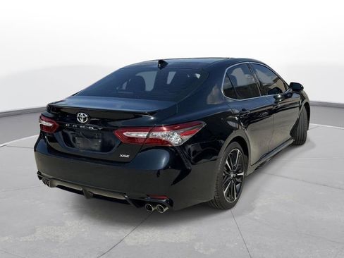 Used 2018 Toyota Camry XSE w/ Audio Package FWD image 6