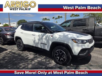 Used 2025 Jeep Compass Trailhawk w/ Trailhawk Convenience Group