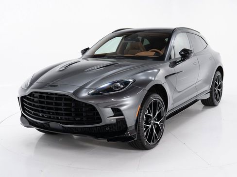 New 2026 Aston Martin DBX 707 image 1