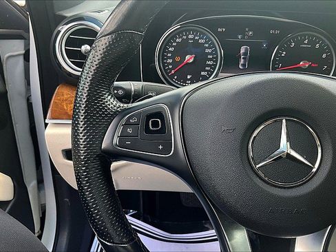 Used 2018 Mercedes-Benz E 300 4d Sedan E300 w/ Premium 1 Package image 19