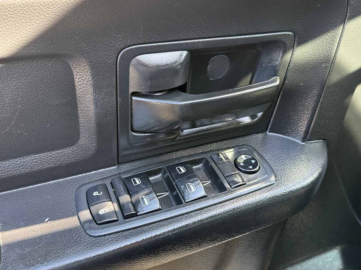 Used 2017 RAM 2500 Tradesman AWD/4WD image 22