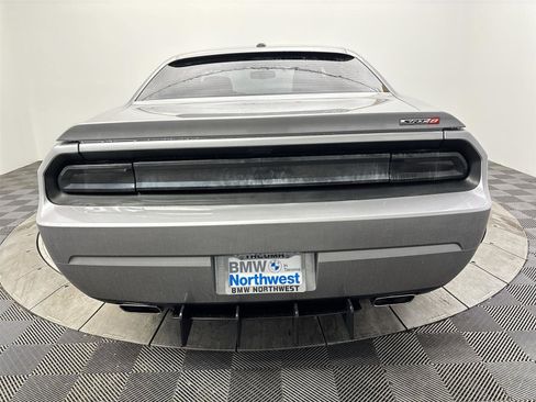 Used 2011 Dodge Challenger SRT8 image 15