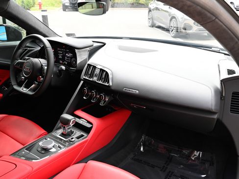 Used 2018 Audi R8 V10 plus AWD/4WD image 45