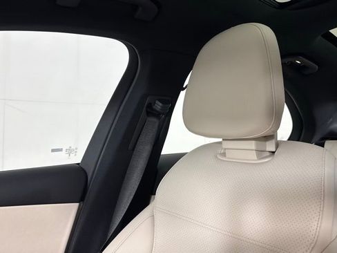Used 2023 Mercedes-Benz C 300 Sedan image 20