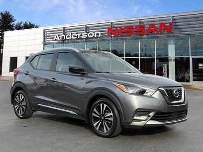 Used 2020 Nissan Kicks SR w/ SR Premium Package