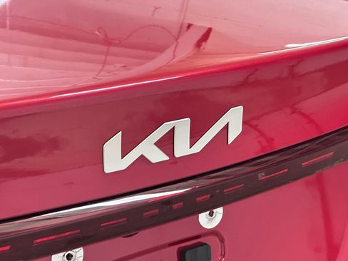 Used 2023 Kia Forte LXS image 17