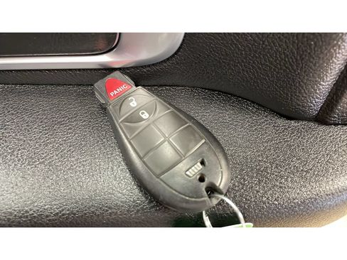 Used 2022 RAM 1500 Warlock AWD/4WD image 19
