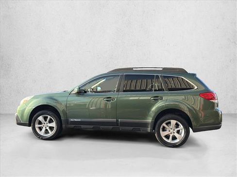 Used 2014 Subaru Outback 2.5i Premium image 8