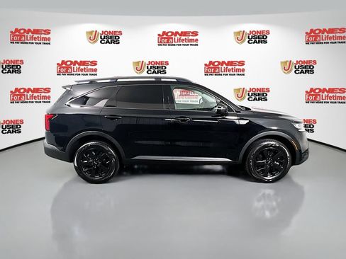 Used 2022 Kia Sorento S w/ Panoramic Sunroof Package AWD/4WD image 18