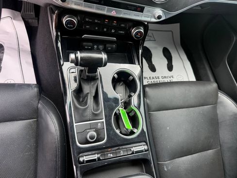Used 2019 Kia Stinger RWD image 20