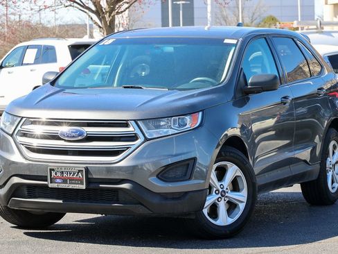 Used 2015 Ford Edge SE image 16