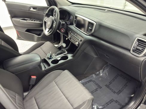 Used 2022 Kia Sportage LX image 54