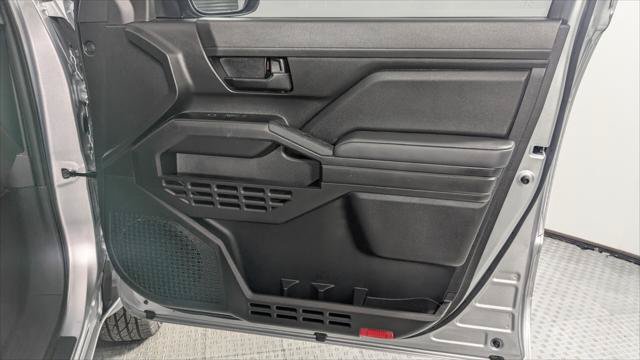 Used 2025 Toyota Tacoma SR RWD image 22
