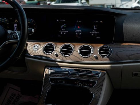 Used 2022 Mercedes-Benz E 350 4MATIC Sedan image 21
