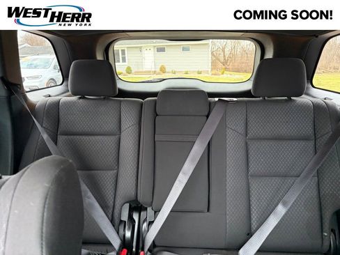 Used 2019 Jeep Grand Cherokee Laredo image 5