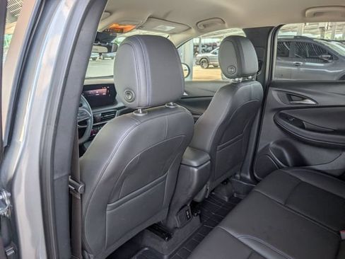 Used 2026 Buick Encore GX Sport Touring FWD image 25
