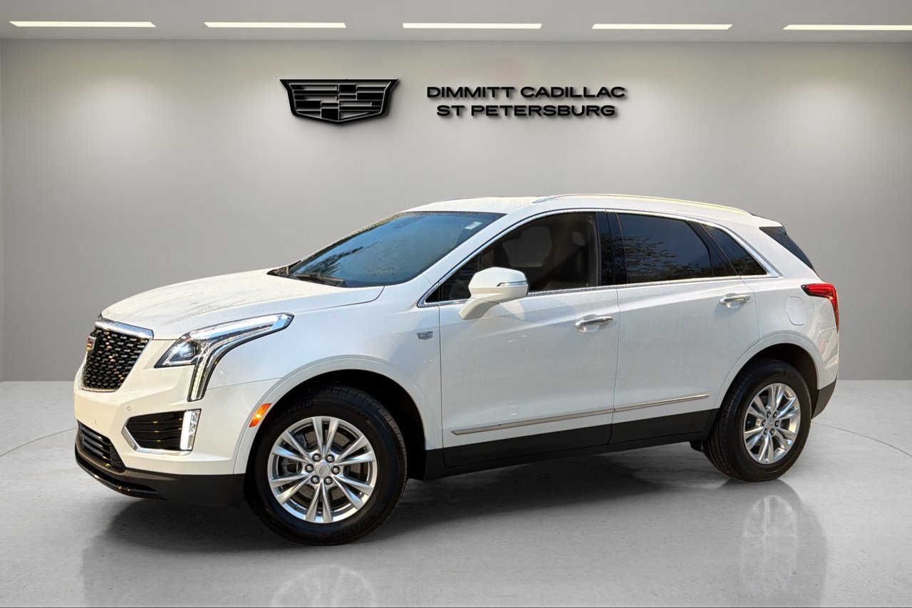 Certified 2025 Cadillac XT5 Luxury FWD image 1