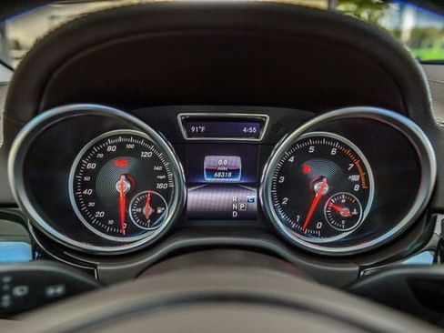 Used 2018 Mercedes-Benz GLS 550 4MATIC image 18