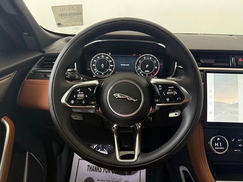 New 2026 Jaguar F-PACE R-Dynamic S image 22