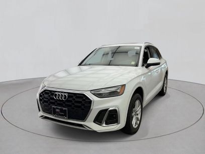 Used 2023 Audi Q5 2.0T Premium w/ Convenience Package