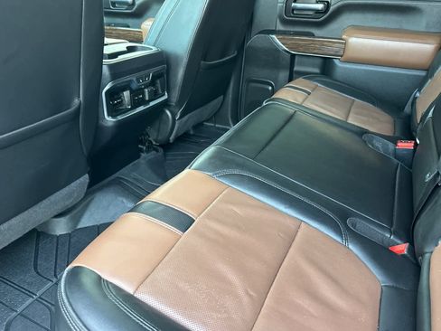 Used 2020 Chevrolet Silverado 2500 High Country image 4