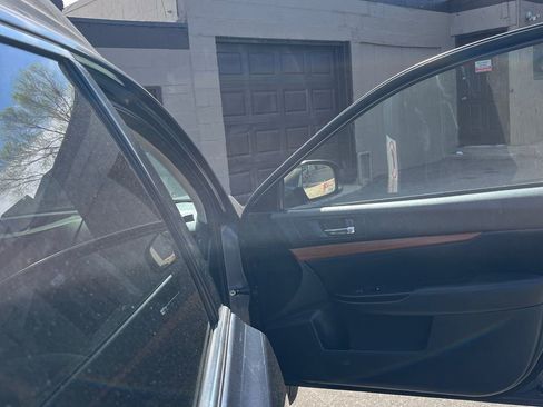 Used 2014 Subaru Outback 2.5i Limited image 11