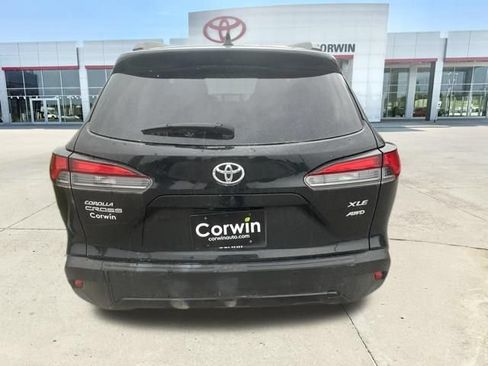 Used 2025 Toyota Corolla Cross XLE w/ Convenience Package AWD/4WD image 8