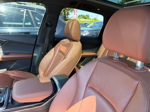 Used 2020 Audi Q7 3.0T Premium Plus w/ Premium Plus Package AWD/4WD image 9