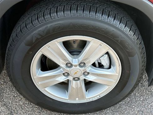 Used 2021 Chevrolet Trax LS w/ Tint and Cruise Package image 6