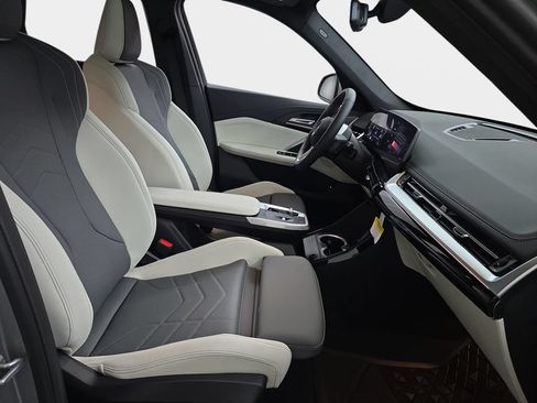 New 2026 BMW X1 xDrive28i w/ Convenience Package AWD/4WD image 9