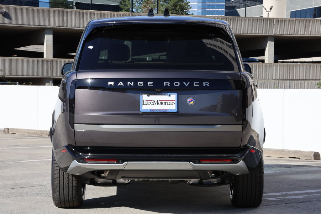 New 2027 Land Rover Range Rover SE AWD/4WD image 3
