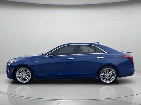 Used 2023 Cadillac CT4 Premium Luxury image 5