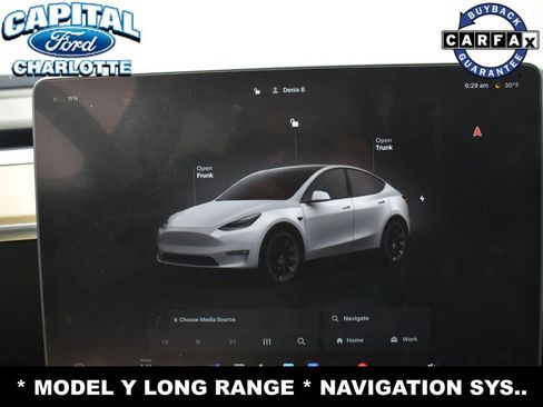Used 2022 Tesla Model Y Long Range image 12