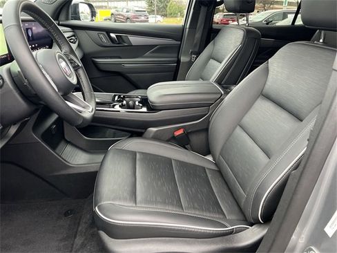 Certified 2025 Buick Enclave Sport Touring image 13