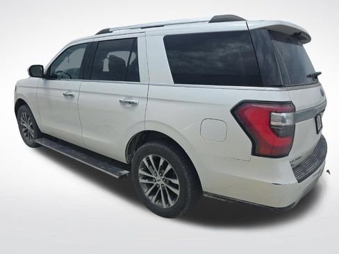 Used 2018 Ford Expedition Limited w/ Equipment Group 301A AWD/4WD image 5