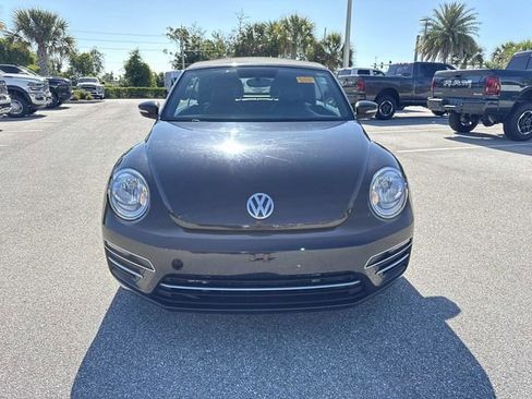 Used 2019 Volkswagen Beetle 2.0T S FWD image 8