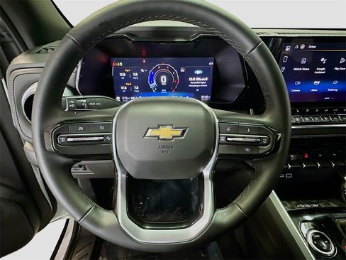 New 2024 Chevrolet Colorado LT w/ LT Convenience Package II image 12