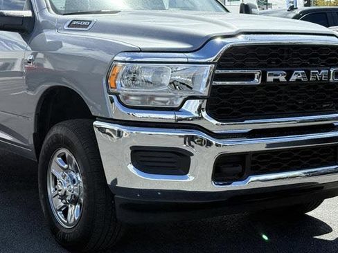 Used 2024 RAM 3500 Tradesman w/ Chrome Appearance Group AWD/4WD image 2