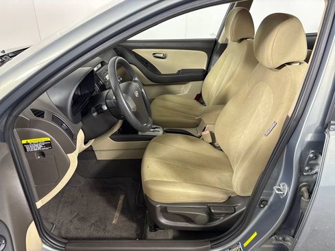 Used 2010 Hyundai Elantra GLS FWD image 18