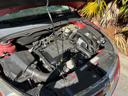 Used 2011 Chevrolet Cruze LT w/ RS Package image 9