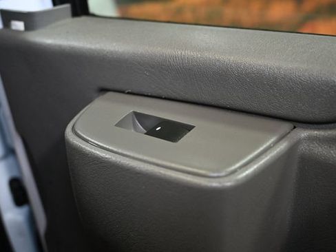Used 2019 GMC Savana 2500 w/ Driver Convenience Package RWD image 47