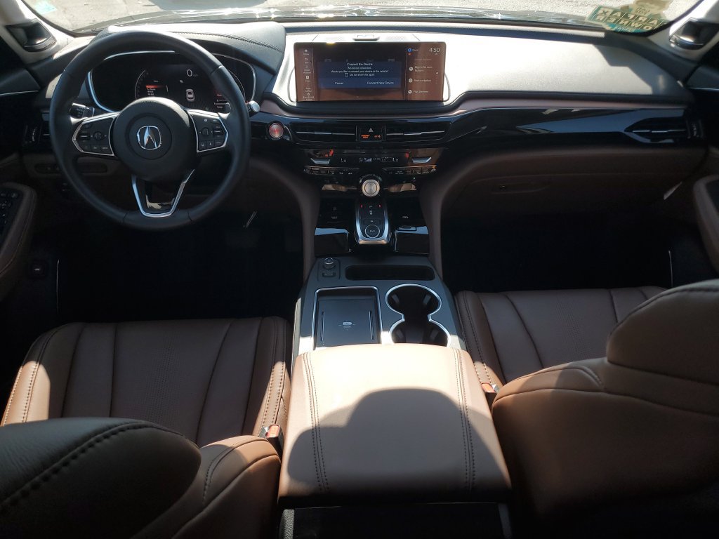 Certified 2026 Acura MDX w/ Technology Package FWD image 17