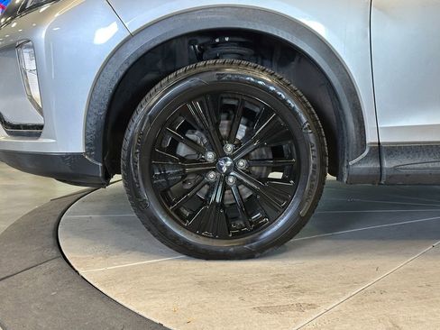 Used 2019 Mitsubishi Eclipse Cross LE AWD/4WD image 24