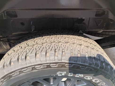 Used 2026 RAM 3500 Limited AWD/4WD image 31