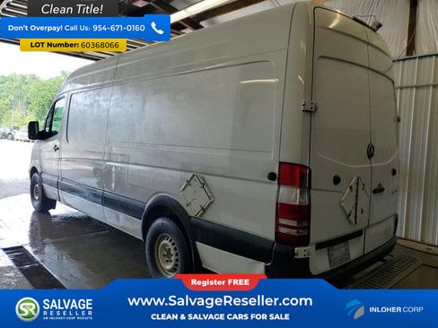 Used 2014 Mercedes-Benz Sprinter 2500 image 3