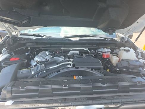 Used 2025 GMC Sierra 2500 AT4 w/ AT4 Premium Plus Package AWD/4WD image 18