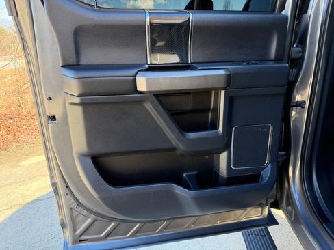 Used 2022 Ford F450 Platinum image 17