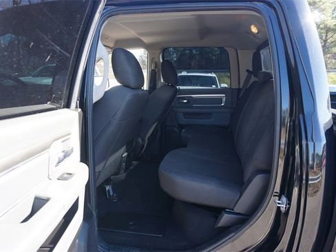 Used 2019 RAM 1500 Classic Warlock image 13