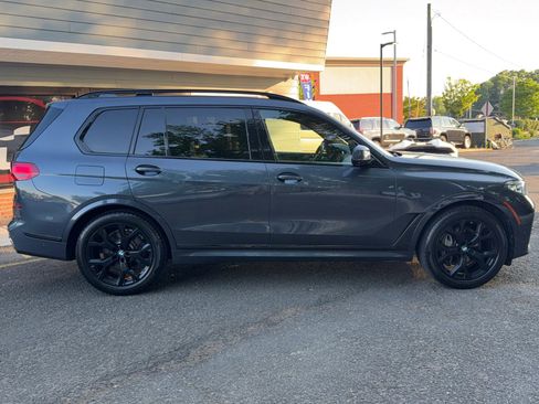 Used 2019 BMW X7 xDrive50i w/ M Sport Package AWD/4WD image 4