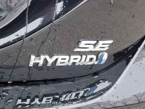 Used 2022 Toyota Camry SE image 32